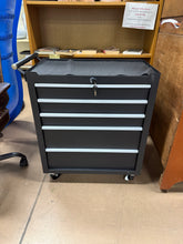 Lockable 5-drawer rolling tool storage chest! (NEW & ASSEMBLED!)