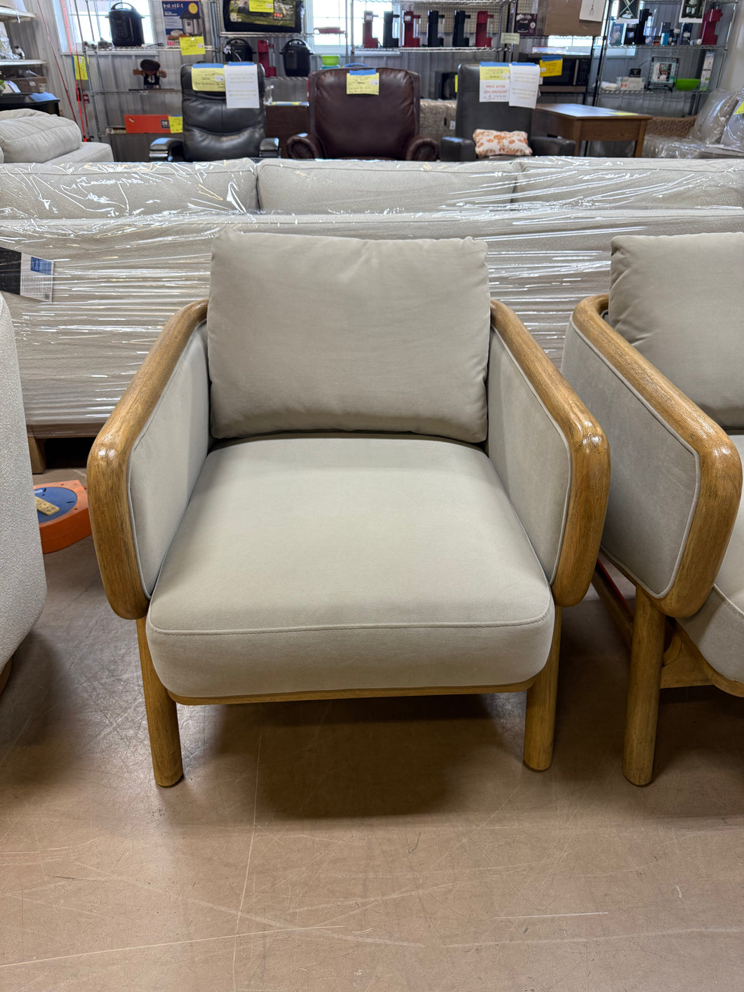Mokena Fabric Accent Chair! (NEW)