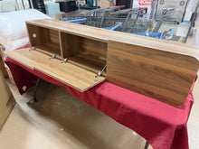 63” FLOATING TV STAND / WALL-MOUNT MEDIA CONSOLE!
NEW & ASSEMBLED – MINOR SCRATCHES – SEE PHOTOS!