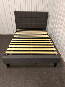 ZINUS Lottie Upholstered Platform Bed Frame / Mattress Foundation / Wood Slat Support / No Box Spring Needed / Easy Assembly, Grey, Full! (NEW & ASSEMBLED)