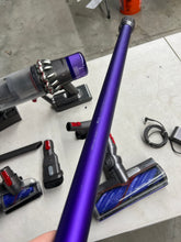 Dyson V11 Cordless Stick Vacuum, Purple !! LIGHTLY USED, VERY CLEAN(TESTED WORKS AMAZING)!!