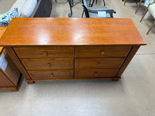 Brown Solid Wood 6 Drawer Dresser! (USED)