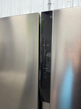 Frigidaire 21.4-cu ft Counter-Depth Side-by-Side Refrigerator ( Fingerprint-Resistant Stainless Look )!! BRAND NEW (MINOR TAPE RESIDUE ON DOOR & MINOR DENTS)!!