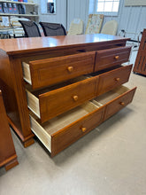Brown Solid Wood 6 Drawer Dresser! (USED)