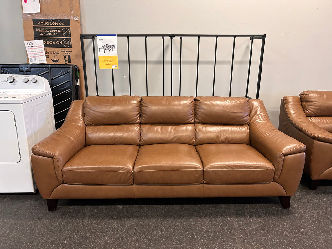 Teramo 2-Piece Leather Sofa and Loveseat Set!! MAJOR DEPARTMENT STORE RETURN!!