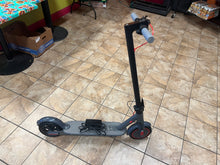 AOVOPRO ES80 350W 8.5” Electric Scooter For Adult and Children, 21 Mile Range!! LIGHTLY USED, VERY CLEAN!!