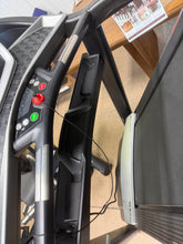 PRO-FORM TREADMILL – STORE DEMO! - (CRACKED PLASTIC)