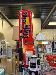 Ugly Stik Complete Saltwater Kit, 7' Medium Heavy Fishing Rod, 50 Size Reel! (NEW)