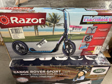 Razor Flashback Kick Scooter! (NEW IN BOX!)
