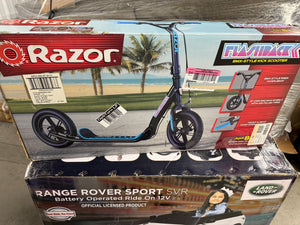 Razor Flashback Kick Scooter! (NEW IN BOX!)