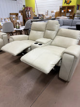 2-PIECE LEATHER POWER RECLINING SOFA & LOVESEAT SET! 🔥