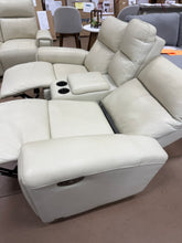 2-PIECE LEATHER POWER RECLINING SOFA & LOVESEAT SET! 🔥