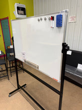 VEVOR Fiberboard/Metal Flip Easel! (NEW)