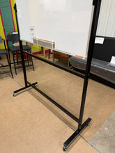 VEVOR Fiberboard/Metal Flip Easel! (NEW)