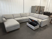 Thomasville Langdon Fabric Sectional with Chaise and Storage Ottoman, Gray!! (DEPARTMENT STORE RETURN! - PHOTOS SHOWNH