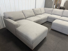 Thomasville Langdon Fabric Sectional with Chaise and Storage Ottoman, Gray!! (DEPARTMENT STORE RETURN! - PHOTOS SHOWNH