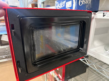 Mainstays 0.7 Cu ft Capacity Countertop Microwave Oven, Red