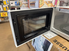 Mainstays 0.7 cu. ft. Countertop Microwave Oven, 700 Watts, White