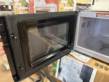 Hamilton Beach 1.1 cu ft CounterTop Microwave Oven, 1000 Watts, Black Stainless Steel