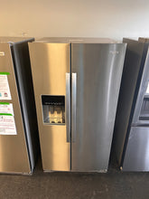 Whirlpool 28.4-cu ft Side-by-Side Refrigerator with Ice Maker (Fingerprint Resistant Stainless Steel)! (NEW - DENTED)