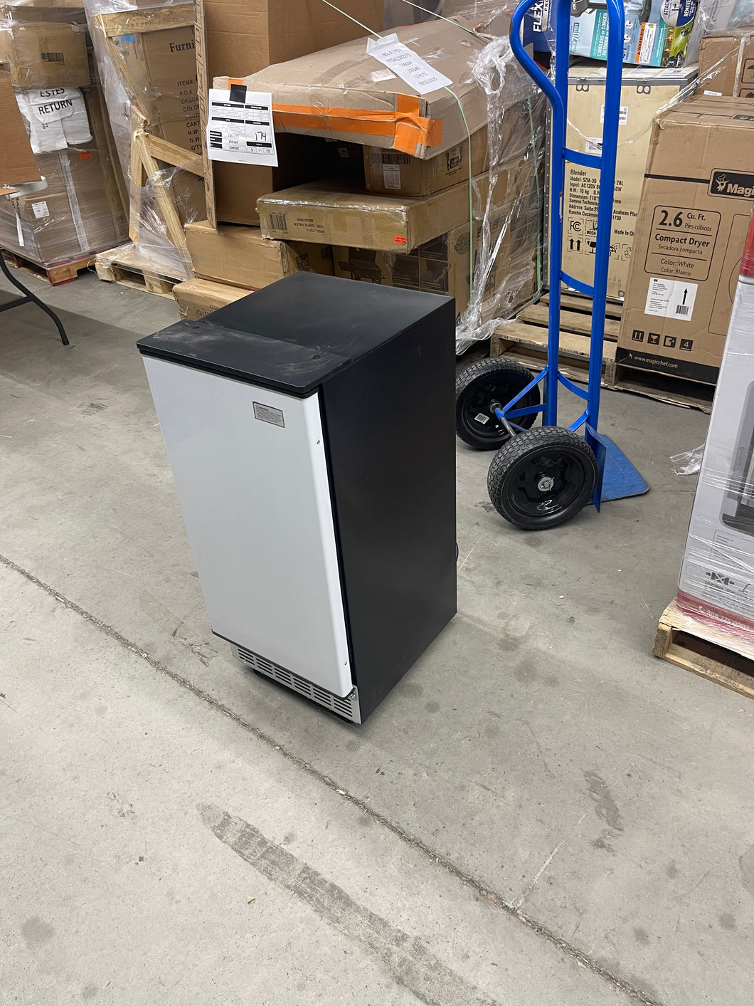 SIMZLIFE
15 in. 80 lb./24H Freestanding/Built-in Ice Maker in Stainless Steel, 24 lb. Storage Capacity, 3-Possible Ice Cube Sizes- new!