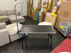 Go Pet Club 48-Inch Dog Grooming Table, Adjustable Arm Foldable Non-Slip Top, Rust-Proof, Waterproof, Warp-Free Trimming Table for Pets, Black!! NEW OUT OF BOX(MINOR DENTS FROM SHIPPING)!!