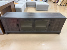 LARGE RUSTIC 4-DOOR TV STAND / ENTERTAINMENT CENTER!! 🔥 (ASSEMBLED!)