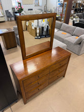 SALVAGE SPECIAL!! 6-DRAWER WOOD-FINISH DRESSER WITH LARGE MATCHING MIRROR!! 🔥