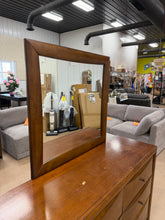 SALVAGE SPECIAL!! 6-DRAWER WOOD-FINISH DRESSER WITH LARGE MATCHING MIRROR!! 🔥