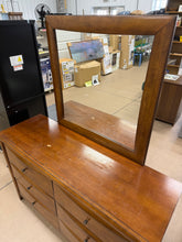 SALVAGE SPECIAL!! 6-DRAWER WOOD-FINISH DRESSER WITH LARGE MATCHING MIRROR!! 🔥