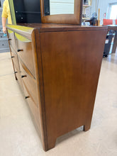 SALVAGE SPECIAL!! 6-DRAWER WOOD-FINISH DRESSER WITH LARGE MATCHING MIRROR!! 🔥