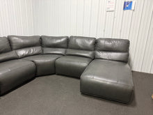 WILLIAMTON 5-PIECE LEATHER MODULAR POWER RECLINING SECTIONAL!! 🔥 (BRAND NEW OUT OF BOX!)