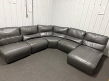 WILLIAMTON 5-PIECE LEATHER MODULAR POWER RECLINING SECTIONAL!! 🔥 (BRAND NEW OUT OF BOX!)