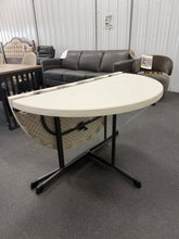 LIFETIME 48” ROUND FOLD-IN-HALF TABLE!! (BRAND NEW OUT OF BOX!) 🔥