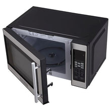 BLACK+DECKER 0.7 cu ft 700W Microwave Oven - Black! (USED LIGHTLY - VERY CLEAN!)