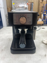 Delonghi Stilosa Espresso Machine!! LIKE NEW, TESTED WORKS GREAT!!