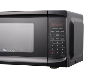 Kenmore 0.7 cu-ft Microwave - Black! (USED LIGHTLY - VERY CLEAN - MINOR DENT!
