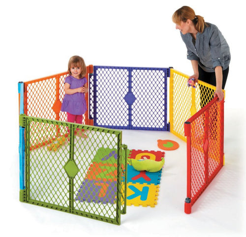 Toddleroo by North States Superyard Colorplay 6 Panel Freestanding Gate- NEW IN BOX!!!